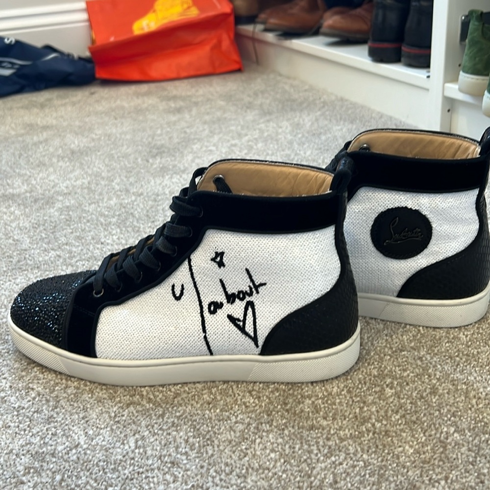 Christian Louboutin Dedilouis Flat Suede Calf - 41